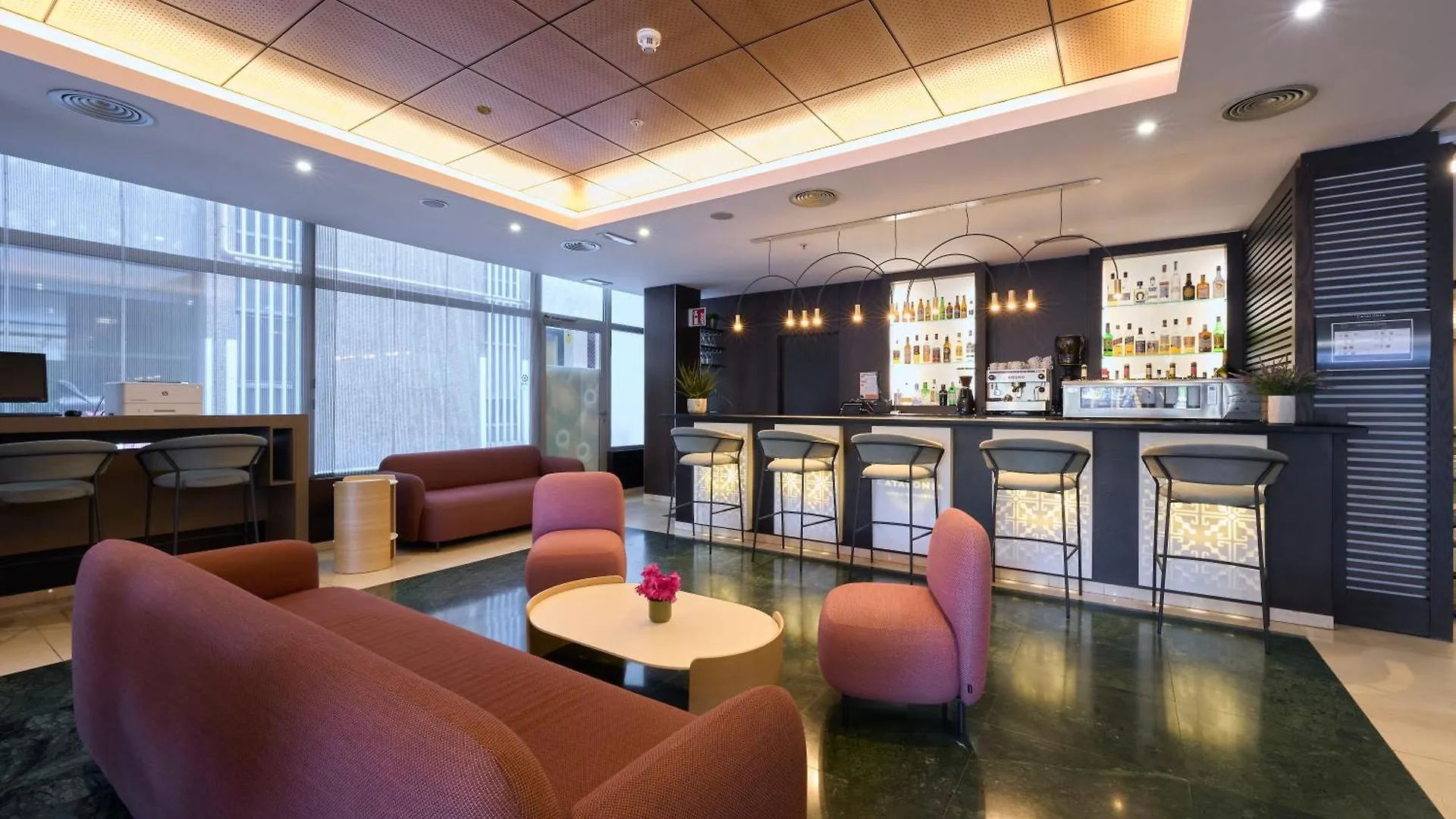 Hotel Catalonia Rigoletto Barcelona 4*,